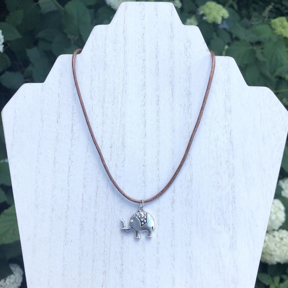 Boho Elephant Necklace - Picture 3 of 3